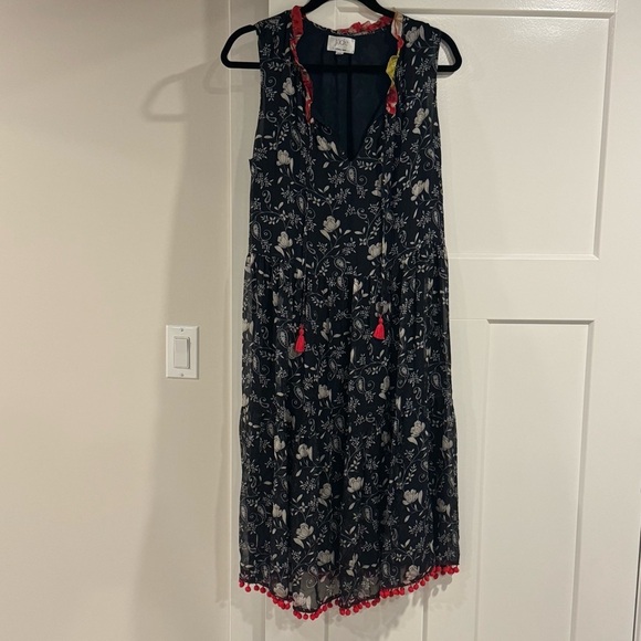 Johnny Was Jade Susila Silk Dress Red Pom Trim Blue White Print Size Medium NWOT - Picture 3 of 9